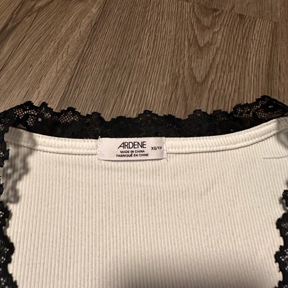 Crop Lace Bustier - Picture 5 of 5